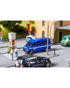 Car System Digital MB Sprinter THW (Herpa)