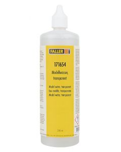 Modellwasser, transparent