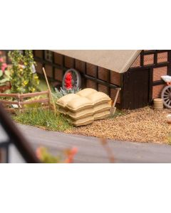 30 Säcke, gestapelt