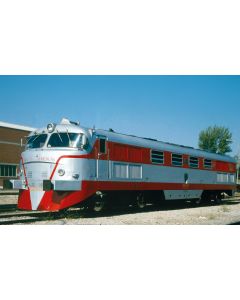 RENFE Diesellokomotive 352-007 Virgen de la Almudena, rot-silbrig, Ep. IV
