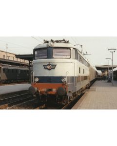 FS elektrische Lok E444 002 Prototyp, original, Metallstreifen, schwarze Drehgestelle, Ep. IV