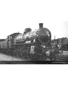 FS Dampflokomotive Gr. 685 2. Serie kurzer Kessel grosse Lampen Ep.III
