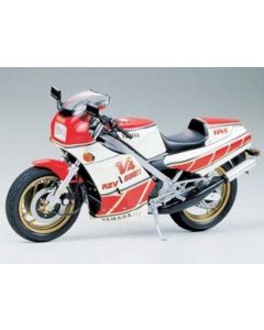 1/12 Yamaha RZV500R