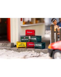 20 Bierkästen mit Flaschen