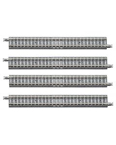 4 Gleise, gerade, in Schotterbettung, je 140 mm