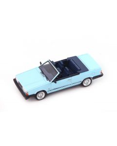 Volvo 760 GLE Mellberg (SWE), hellblau